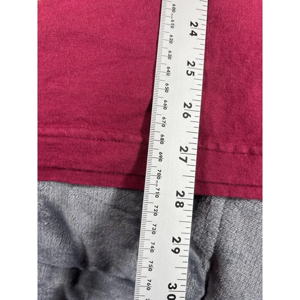 Disney Store Studio Collection‎ Mickey Mouse Donald Duck Graphic Maroon Tee XL